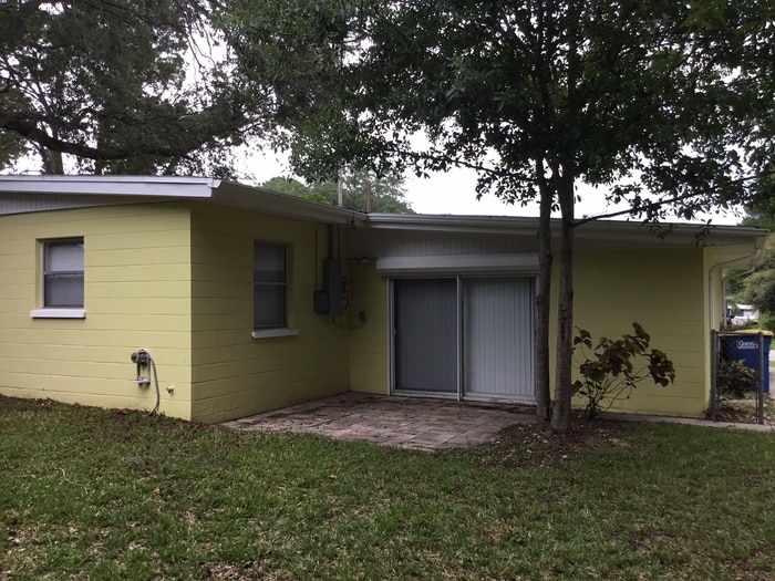 Photo - 1305 Barry St