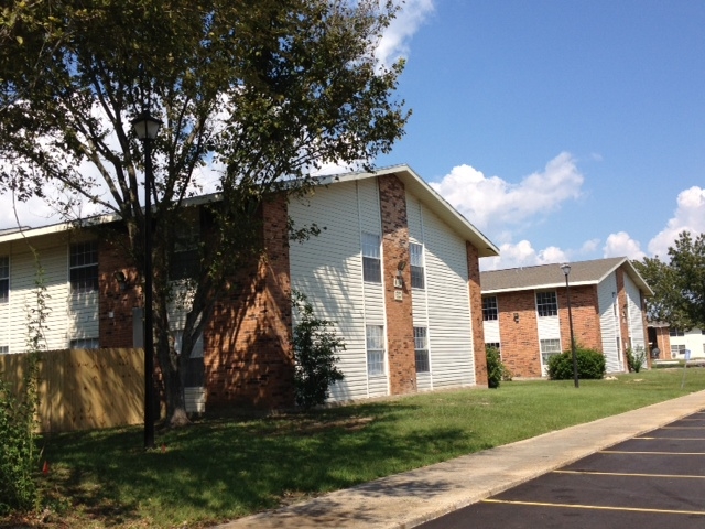 Madison Apartments - Madison Apartments