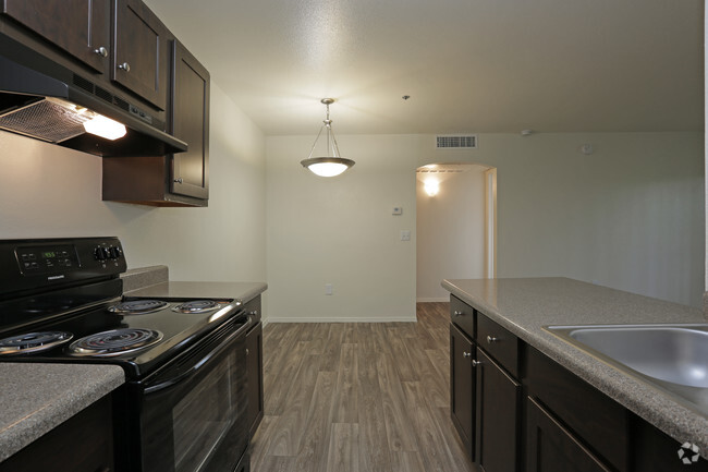 Interior Photo - Mission Tierra Rental