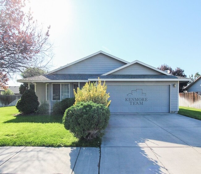 Building Photo - 5108 Montague Ln