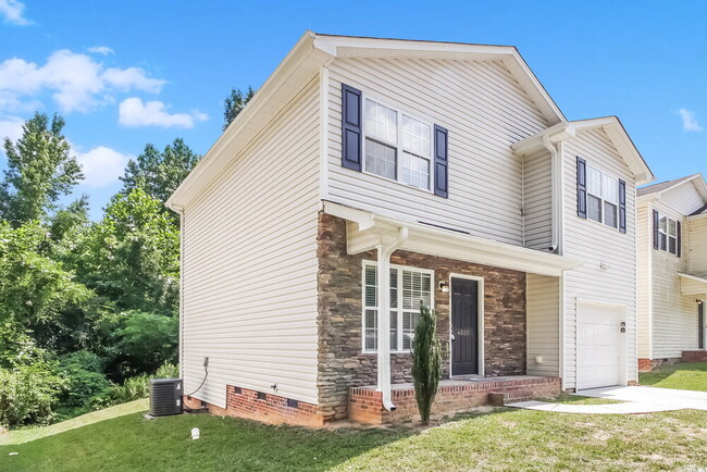 Photo - 4020 Mountainridge Dr