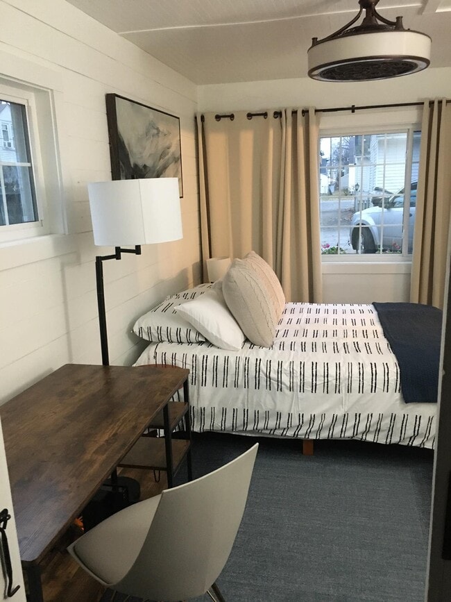 Photo - 510 Auburndale Ave Unidad Cottage