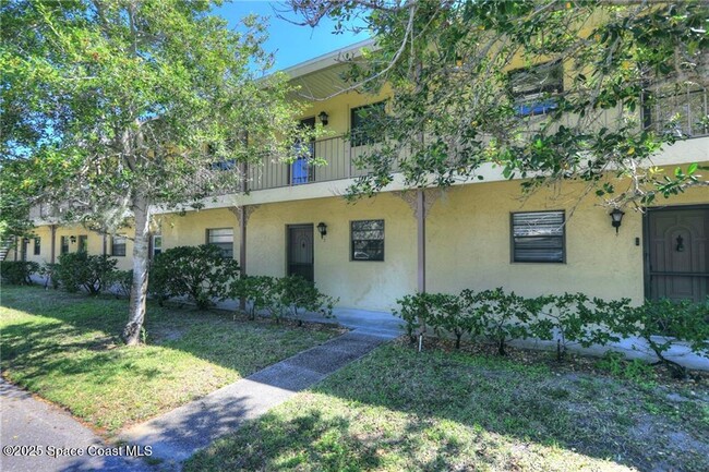 Building Photo - 400 18th St Unit E7 Rental