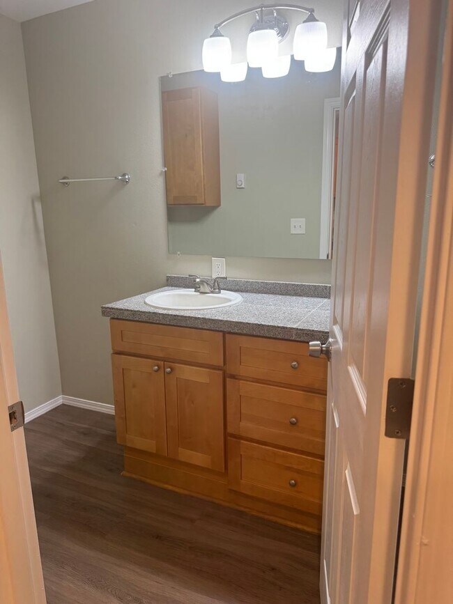Photo - Cozy 1 bedroom 1 bath newly remodeled apartment home available for immediate move in! Unit B