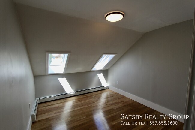 Photo - 506 Revere St Unit 3R