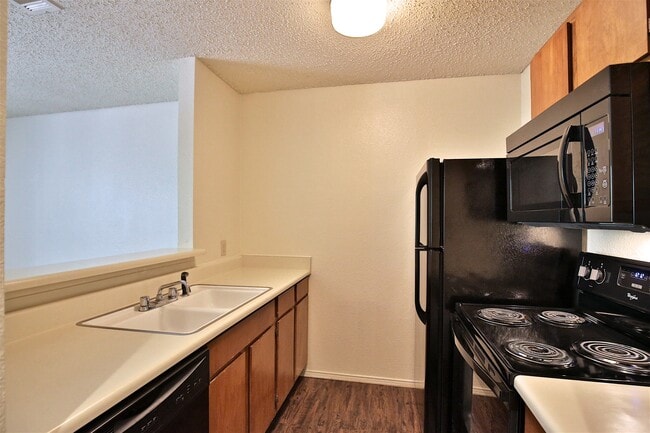 Photo - Newport Village