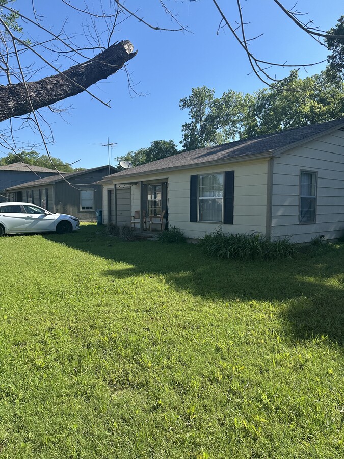 Photo - 3485 Country Club Rd