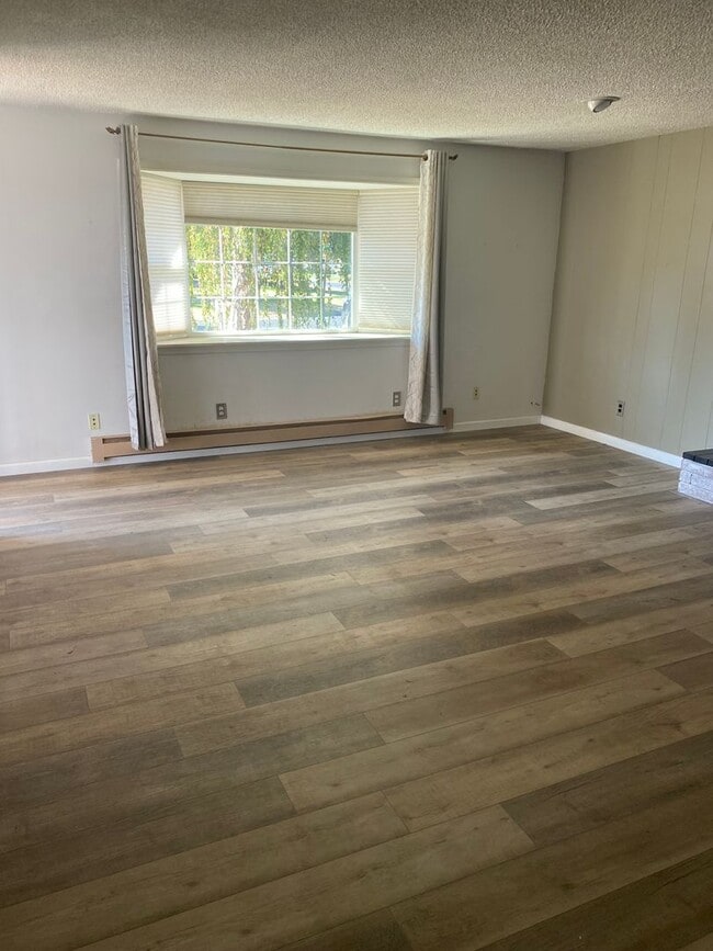 Photo - Large 3 bedroom 3 bath home