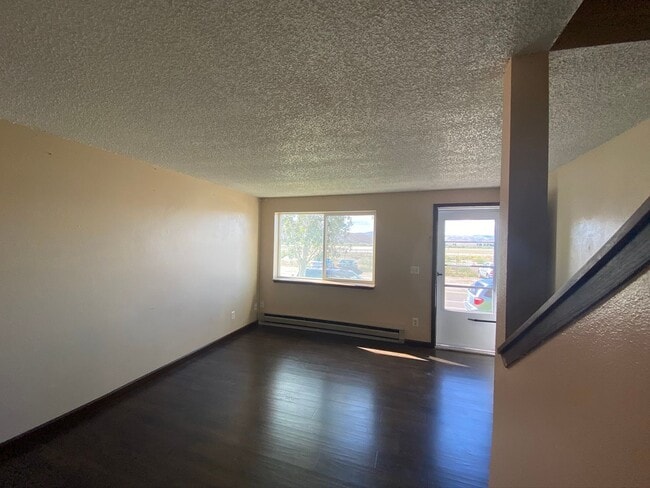 Photo - City of Gunnison Spacious 2 bedroom/2.5 bath!