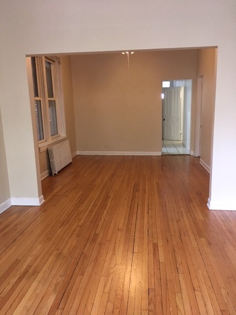 Photo - 3246 N Seminary Ave Unit 1f