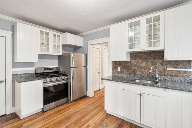 Photo - 193 Florence St Unit 1R