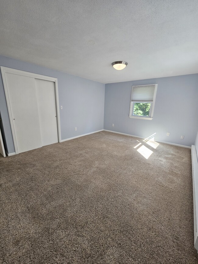 98 Granite St