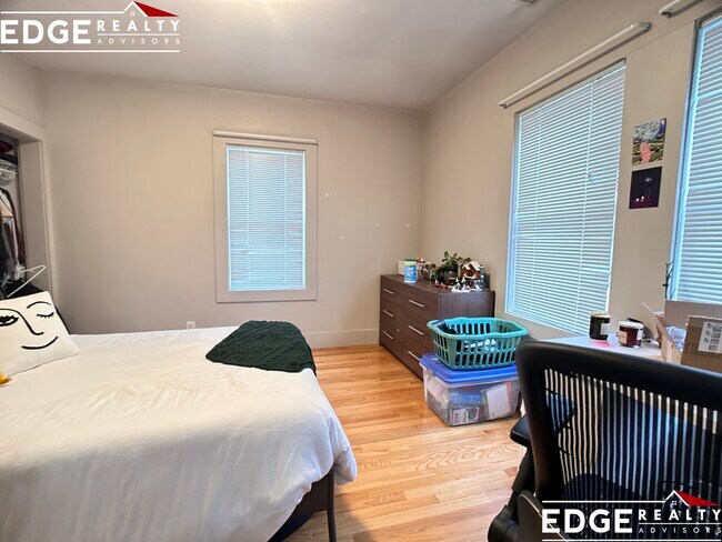 Photo - 21 Greylock Rd