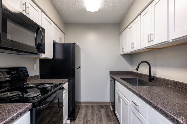 Interior Photo - Emerald Hills Apartments