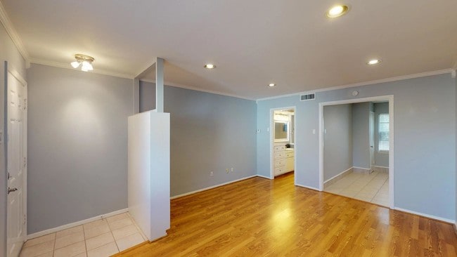 #S1 - Studio/1Bath