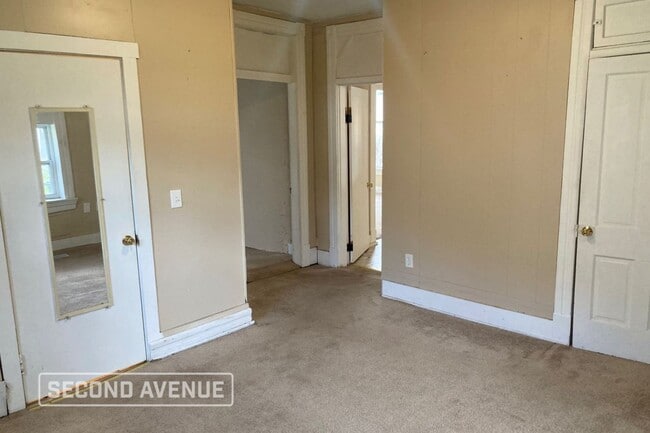 Photo - 822 S Walnut St