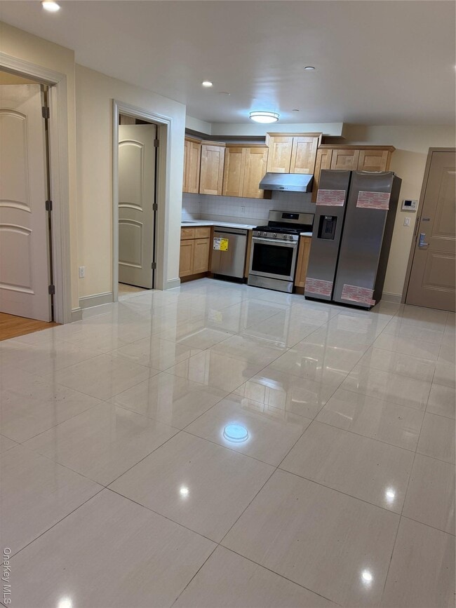 Photo - 65-38 Austin St Unit 2C