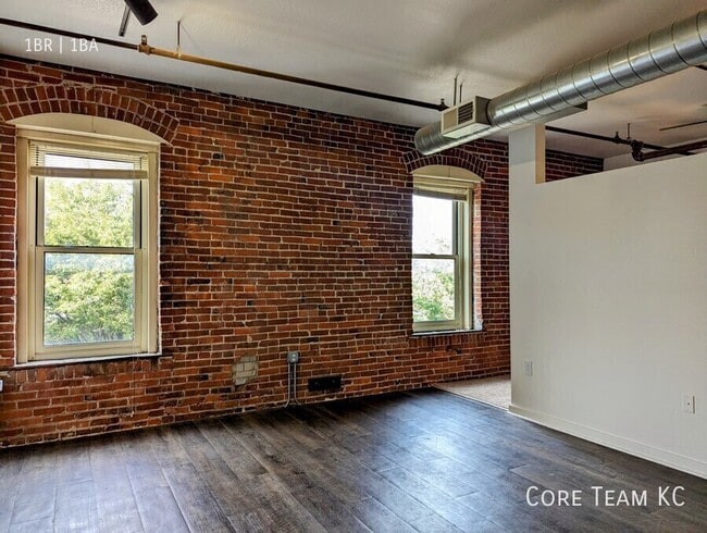 Photo - 204 Walnut St Unit 309