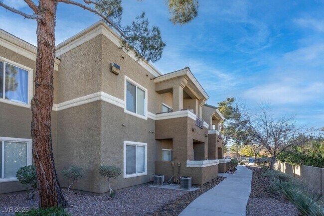 Photo - 8070 W Russell Rd Unit 1061