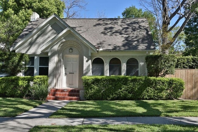 Building Photo - 3124 Jarrard St