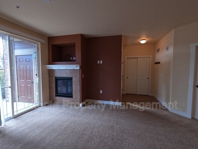 Photo - 2445 Windrow Dr