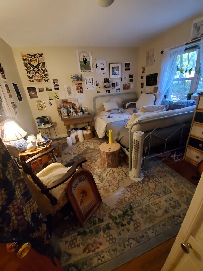 Photo - 65 Chiswick Rd