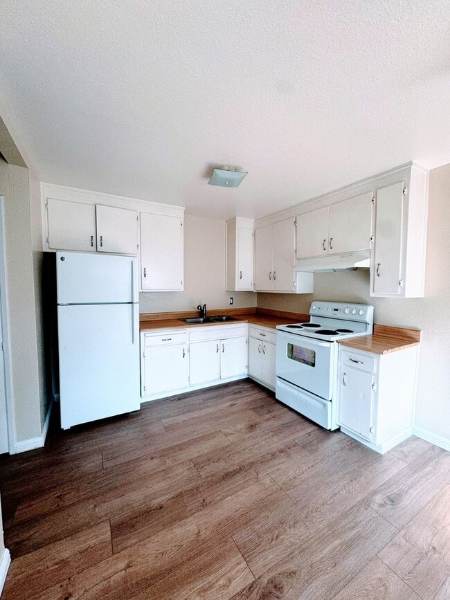 Photo - 1512 71st Ave