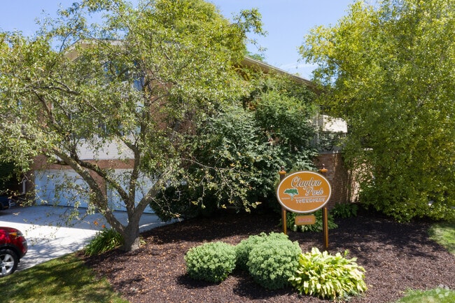 Clayton Park Townhouses