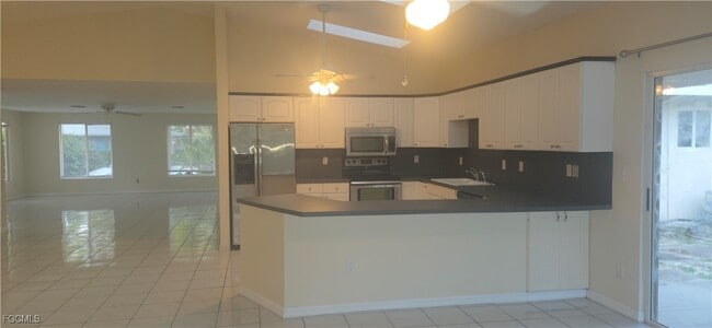 Photo - 526 102nd Ave N