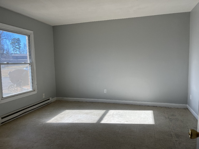 Photo - 2667 Dr Carver Rd