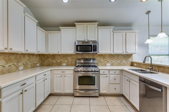 Photo - 1513 Rosson Rd