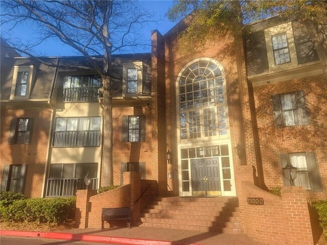 Photo - 23212 Plantation Dr NE