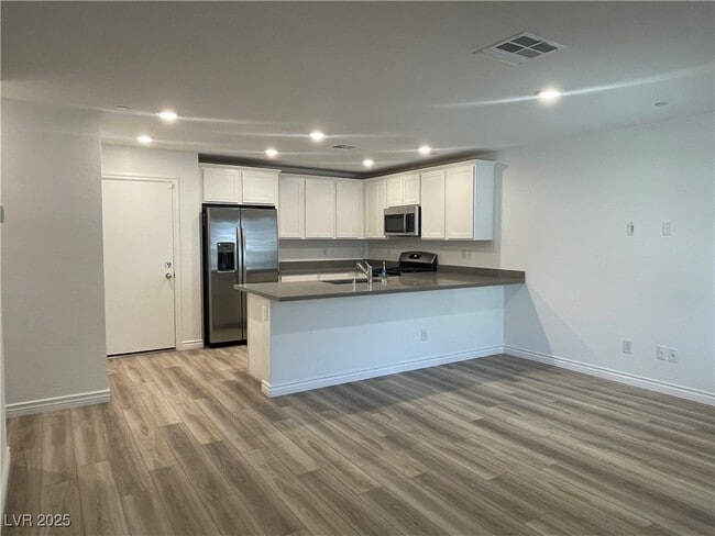 Building Photo - 10719 Burton Grove Ave Rental