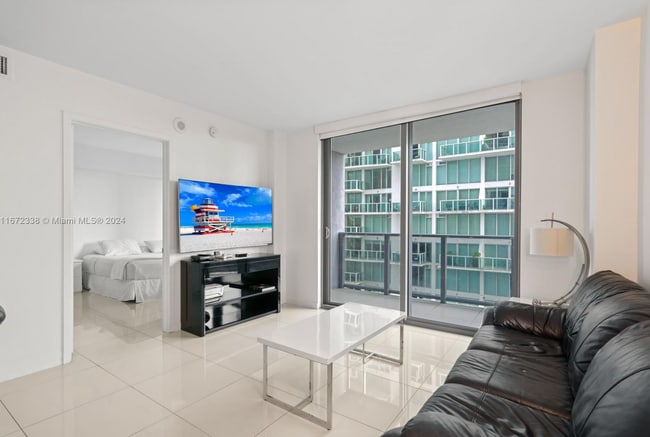 Photo - 31 SE 6th St Unit 1808