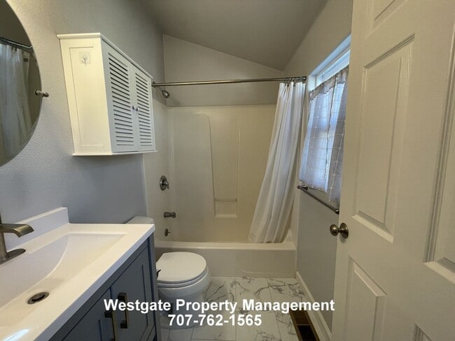 Photo - 837 Bantam Way