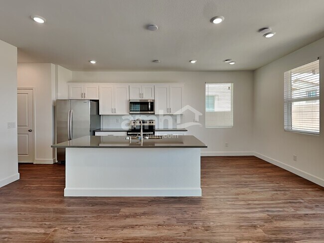 Photo - 9150 Liberty Cap Ct