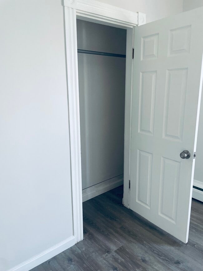 14 Thorndike St Unit Second Floor