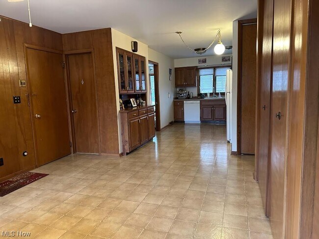 Photo - 6234-6236 N Canterbury Rd