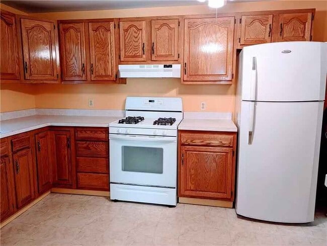 Photo - 111 Bidwell Terrace