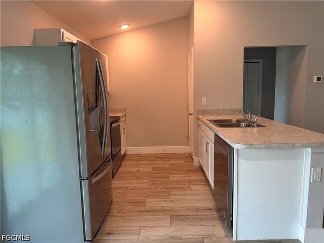 Photo - 3214 NE 14th Pl