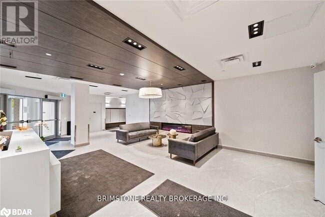 Photo - 58 Lakeside Ter Unité 211