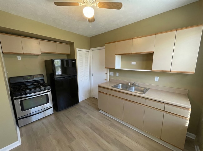 Photo - 4804 E 84th St Unit 4804 East 84th Street - UP