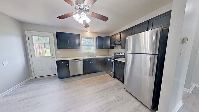 Photo - Newly Renovated Townhome in Dallastown