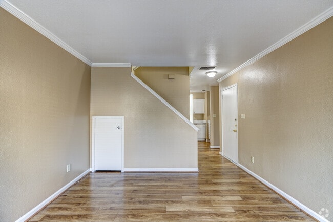 2BR, 1 1/2BA - 1,008SF - Living Room
