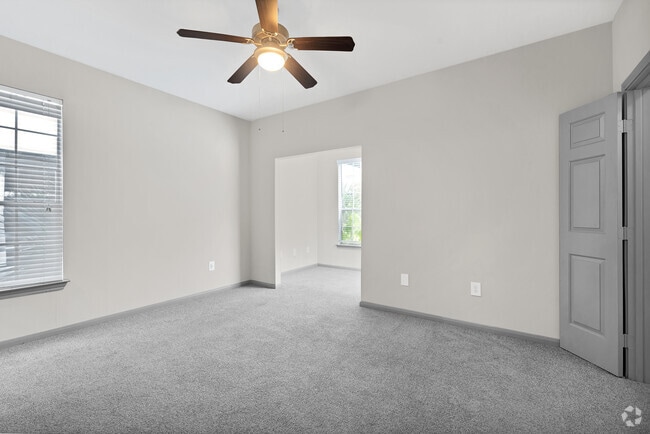 2BR, 2BA - 1,098SF - Primary Bedroom - Hadley Midtown