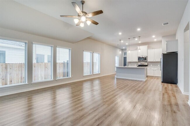 Photo - 428 Los Olives Ln