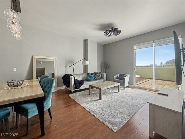 Photo - 150 S Las Vegas Blvd Unit 807