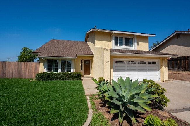 Building Photo - Spacious 2 Story House in cul-de-sac with ...