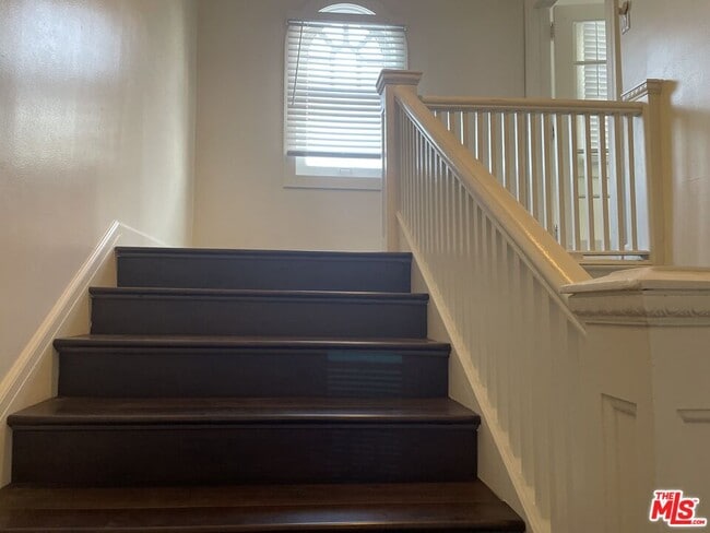 Photo - 2309 S Budlong Ave