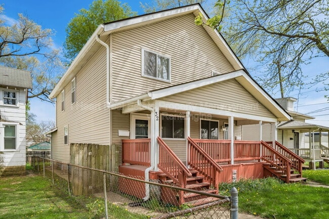 Photo - 32 Schultz Ave